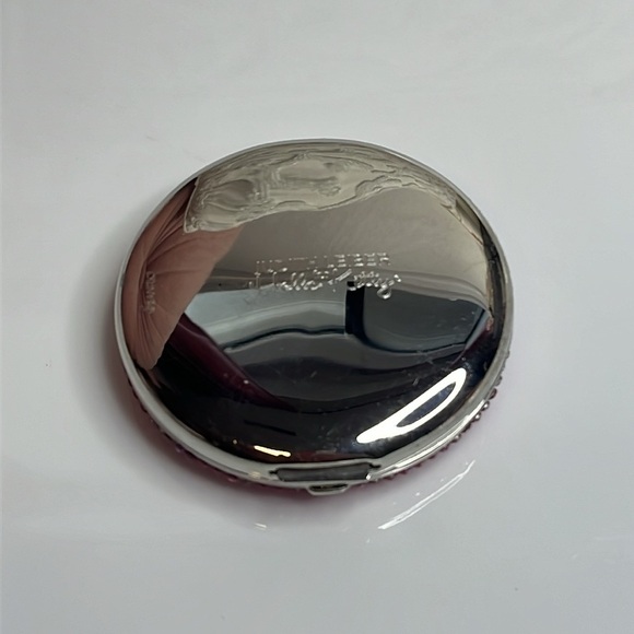 JUDITH LIEBER VINTAGE HELLO KITTY COMPACT - Picture 4 of 10